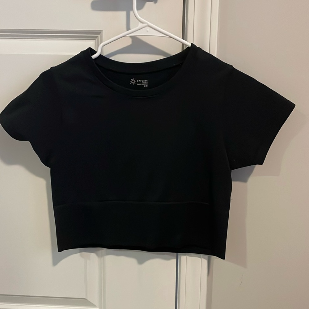 Black Athletic crop shirt